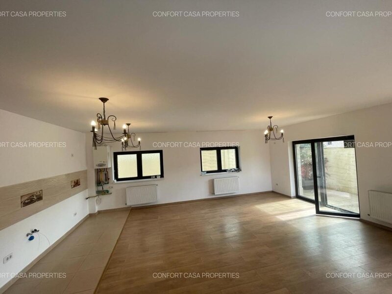 Vitan, Olimpia, zona vile, P+2+M